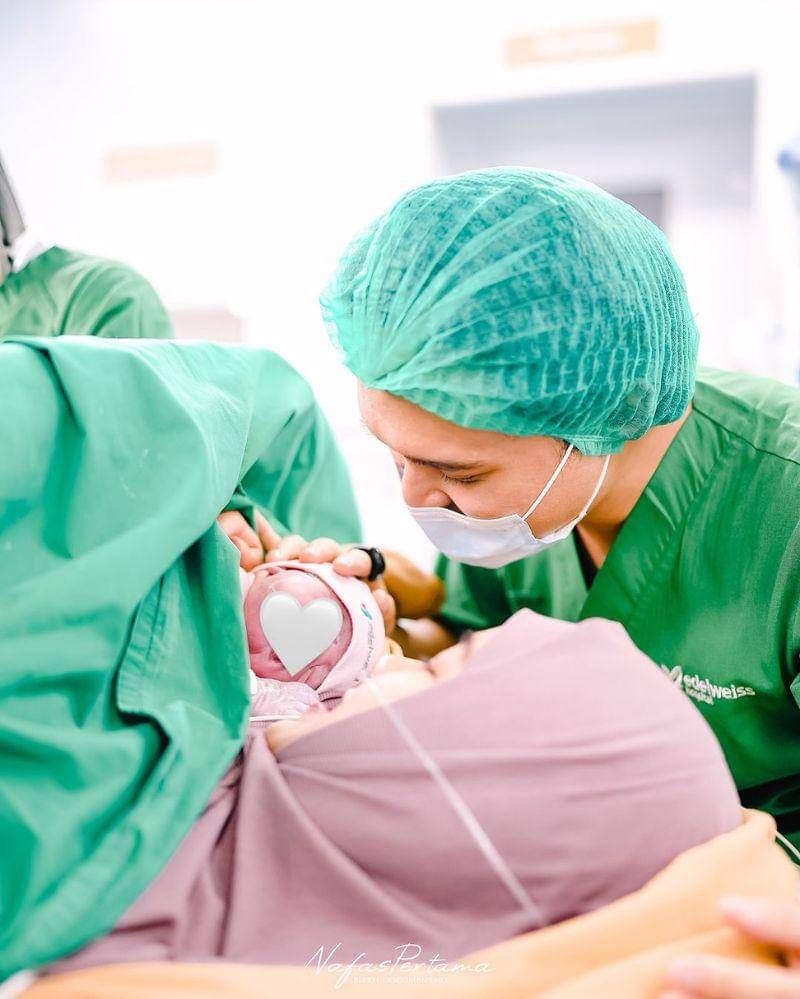 Instagram.com/@anisarahma_12